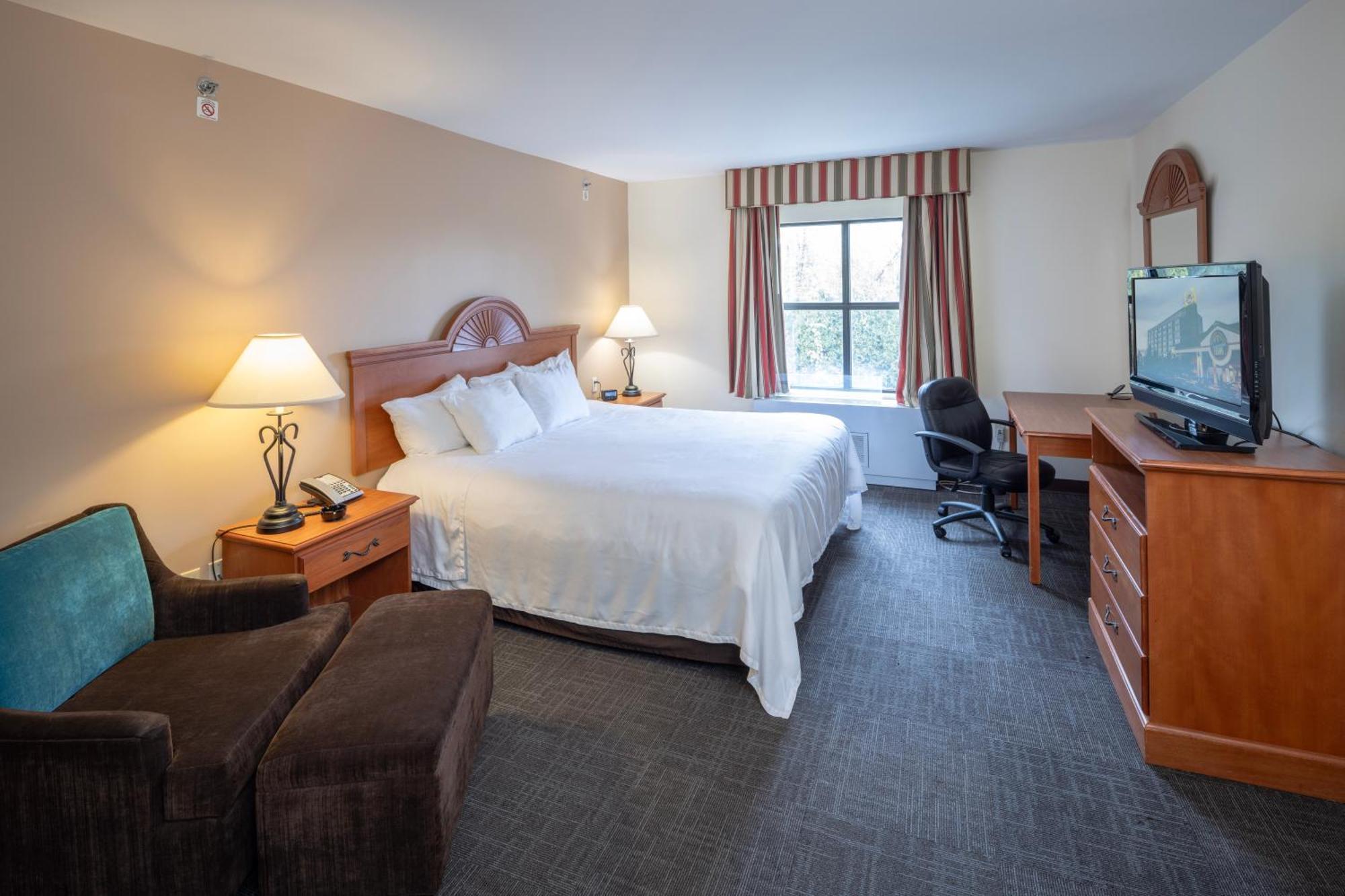 Akwesasne Mohawk Casino Resort And Players Inn Hotel -Formerly Comfort Inn And Suites Hogansburg Ny Exterior photo